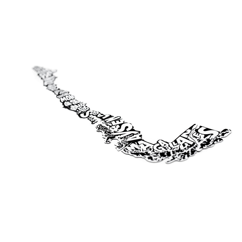 Puzzle magnético de Chile tipográfico en regiones, por Territorios Tipograficos. Cada ficha es una región de Chile continental. Rompecabezas de 18 piezas en blanco y negro, para regalo o souvenir