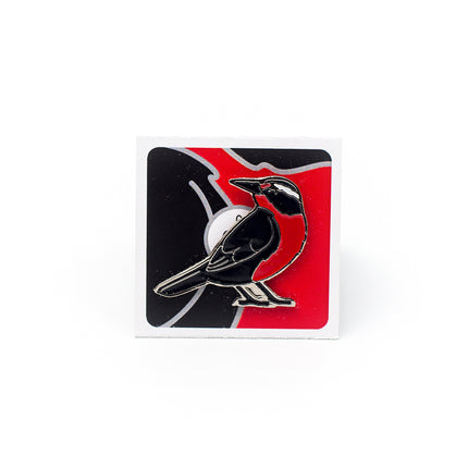 Pin de esmalte Oculto a Plena Vista